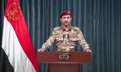 Houthis dizem que dispararam míssil balístico contra alvo militar em Israel