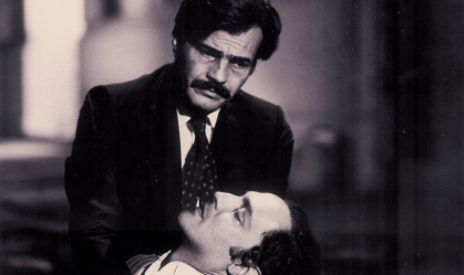 Ney Latorraca protagonizou um dos primeiros beijos gays do cinema brasileiro