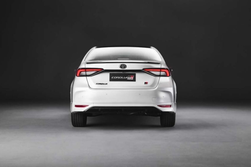 Toyota Corolla 2025: versão GR-Sport recebe novo visual • Toyota/Divulgação