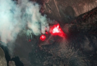 Imagens de satélite mostram fluxo da lava após erupção do vulcão Kilauea no Havaí