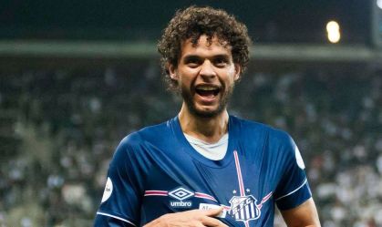 Bicampeão paulista com o Santos assina com time da Paraíba
