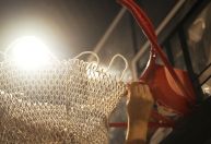 NBA e WSL reaproveitam redes descartadas de pesca em quadras de basquete