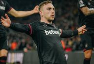 Southampton perde pro West Ham e amarga a lanterna da Premier League