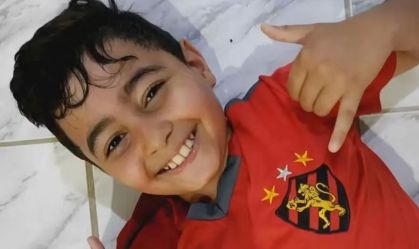 Justiça rejeita arquivar inquérito sobre morte de adolescente vítima de bala perdida no Recife