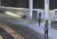Criminosos usam bombas e fazem reféns durante assalto a pedágio no litoral de SP