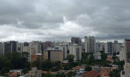 Defesa Civil de SP alerta para ventos fortes em toda faixa leste do estado