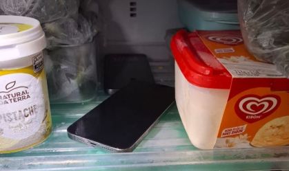 Vídeo: PF apreende celulares em freezer do prefeito eleito de Duque de Caxias (RJ)