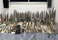 Após fuga de 16 detentos, 96 facas são encontradas em presídio na Bahia