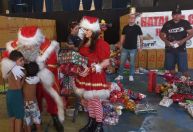 "Natal do Bem" leva brinquedos a mais de 5 mil crianças em favelas de São Paulo