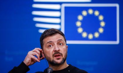 Zelensky pede apoio conjunto da UE e dos EUA "para segurança da Ucrânia"