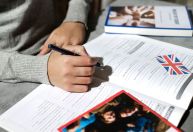 Estudar inglês sozinho: confira métodos de aprendizado