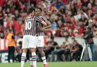 Fluminense busca empate contra Athletico-PR e segue fora do Z4 do Brasileirão