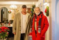 Arnold Schwarzenegger interpreta o Papai Noel em novo filme; veja