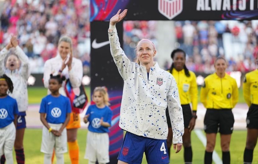 Becky Sauerbrunn pela seleção dos Estados Unidos