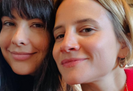 Bianca Comparato comemora 1º ano de namoro com namorada; veja