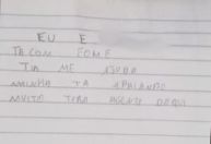 Criança pede ajuda em bilhete e mãe é resgatada de cárcere privado no Recife