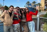 Bruna Marquezine, João Guilherme, Sasha e João Lucas curtem Orlando juntos; veja