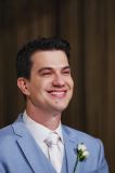 Cantor sertanejo Hugo se casou com a médica Juliete de Pieri em uma cerimônia intimista