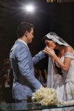 Cantor sertanejo Hugo se casou com a médica Juliete de Pieri em uma cerimônia intimista