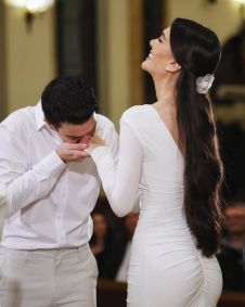 Cantor sertanejo Hugo se casou com a médica Juliete de Pieri em uma cerimônia intimista
