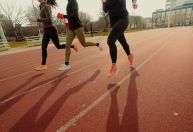 Quais as vantagens de participar de um grupo de corrida? Pesquisa responde