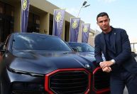 Cristiano Ronaldo ganha carro de luxo em novo patrocínio do Al-Nassr