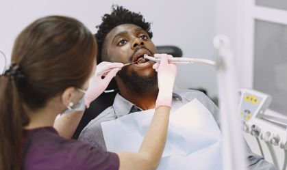 Depressão, diabetes e mais: veja doenças que podem ser diagnosticadas pela boca