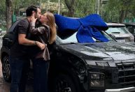 Duda Reis ganha carro como presente de Natal do marido; assista