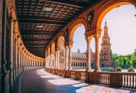 Turquia, Espanha e mais: confira bolsas de estudo com inscrições até março
