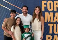 Wesley Safadão mostra formatura do filho Dom, de 6 anos: "Te amamos"