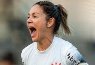 Gabi Zanotti, do Corinthians, é eleita Rainha da América 2024