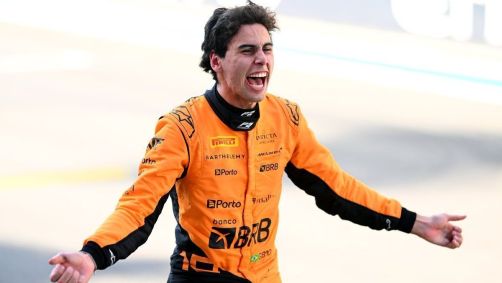 Gabriel Bortoleto comemora título da Fórmula 2