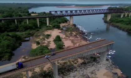 Marinha estende buscas por vítimas da queda de ponte; 3 pessoas seguem desaparecidas