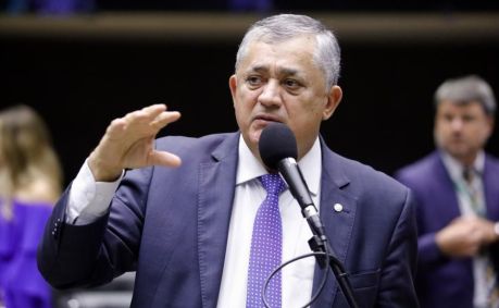 O deputado José Guimarães (PT-CE), líder do governo na Câmara