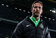 Clube europeu demite treinador após 8 partidas; veja substituto