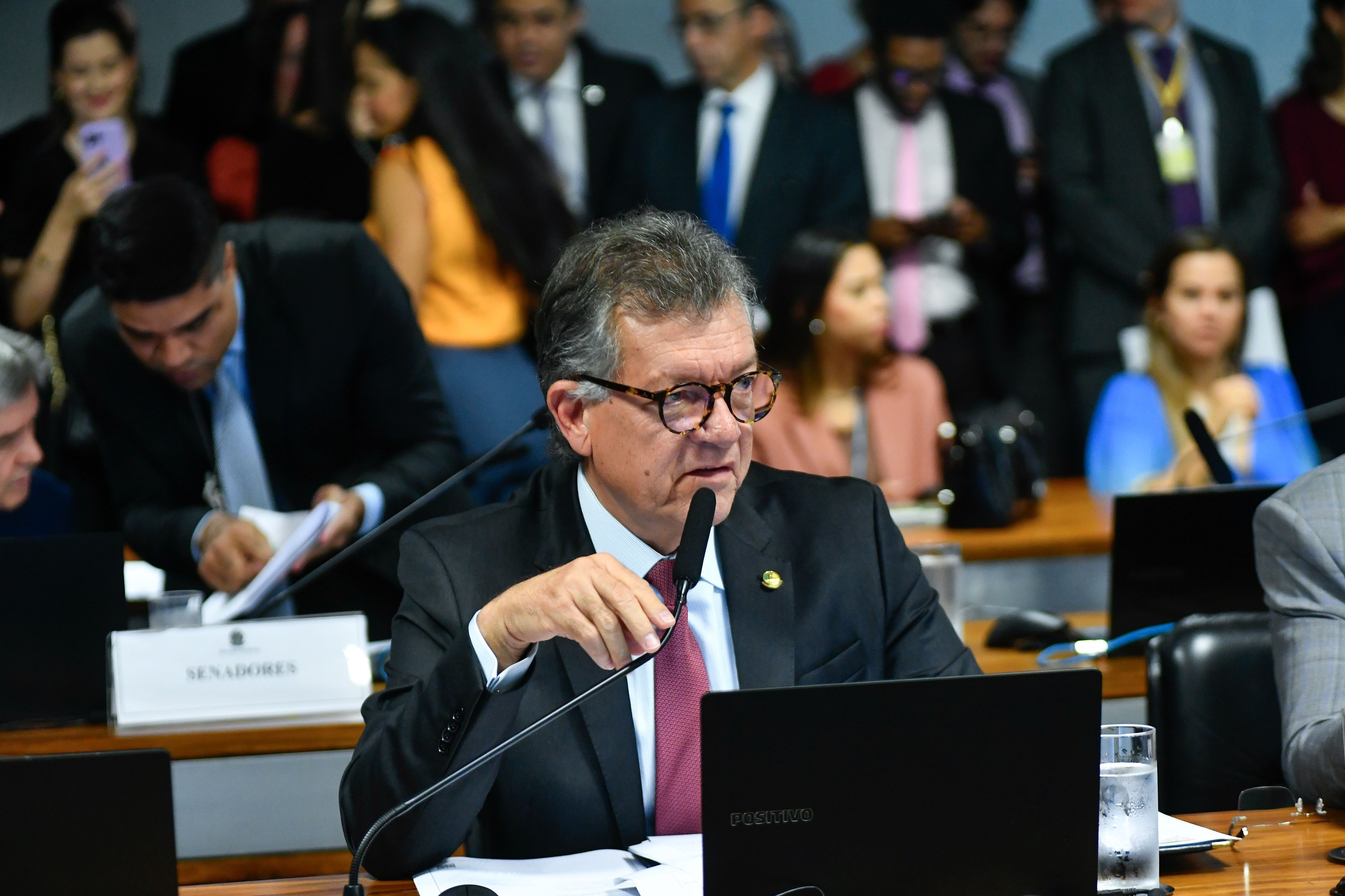 CI - Comissão de Serviços de Infraestrutura