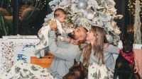 Sandra Bullock posta fotos raras com filhos e emociona web
