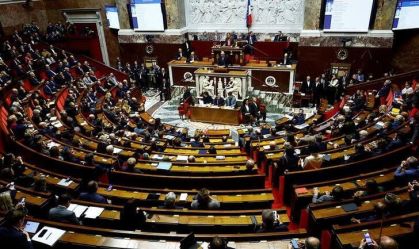 Parlamento da França deve votar sobre derrubada do governo nesta quarta-feira (4)