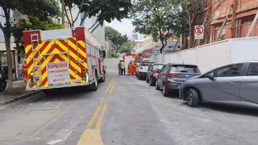 Desabamento em canteiro de obras da futura estação Bela Vista, da linha 6-laranja do metrô de São Paulo