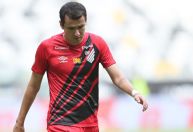 Sport acerta contratação do atacante Pablo, ex-Athletico-PR