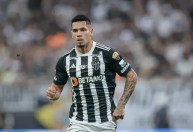 Investidor do Atlético-MG confirma venda de Paulinho ao Palmeiras