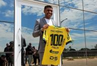 Ex-Corinthians, Paulinho ficará no Mirassol após recusar oferta do Catar