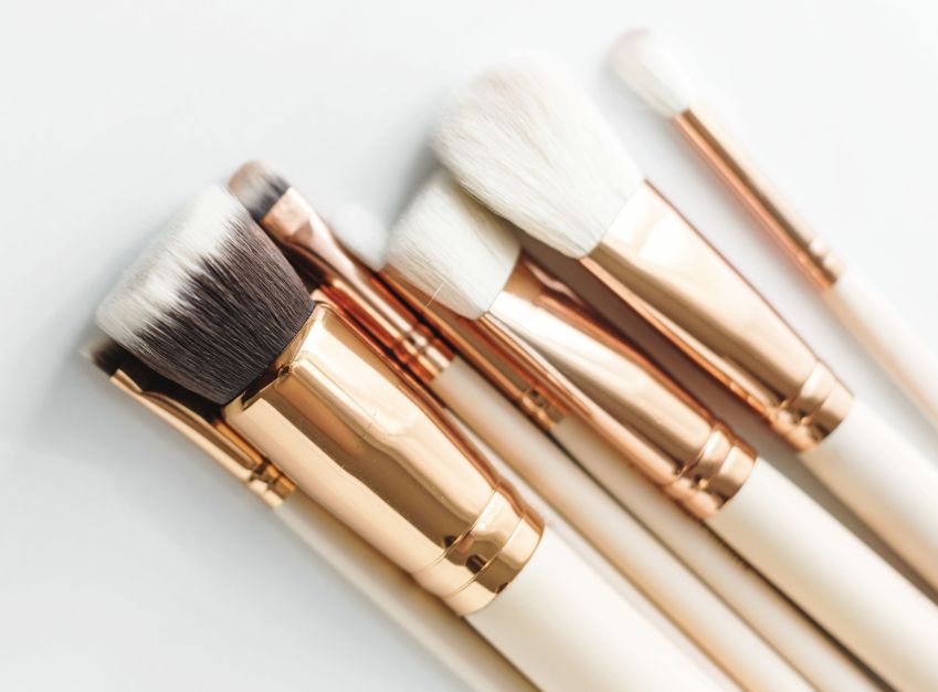 Ideias de presentes de beleza para amigo secreto • Freepik