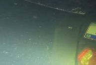 Queda de ponte: vídeos de mergulhadores mostram veículos submersos