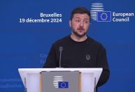 Zelensky chama Putin de "idiota" por estimular duelo de mísseis