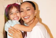 Sabrina Sato se emociona ao explicar como contou para filha que perdeu bebê