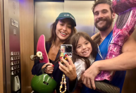 Nicolas Prattes se declara para Zoe, filha de Sabrina: “Minha parceirinha”