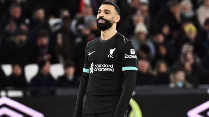 Salah comemora o gol que marcou para o Liverpool na goleada sobre o West Ham