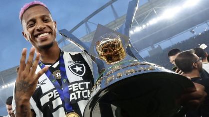 Tchê Tchê foi campeão da Libertadores e do Campeonato Brasileiro com o Botafogo em 2024
