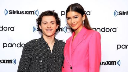 Tom Holland e Zendaya fotografados juntos em 2021